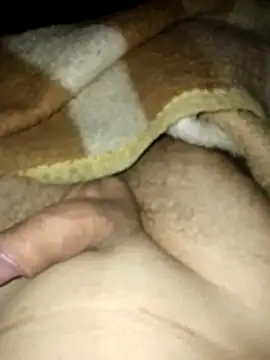 Azo3zgju's cam snapshot