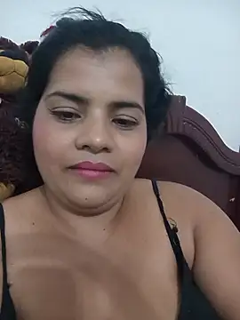 _QueenSofia_'s cam snapshot