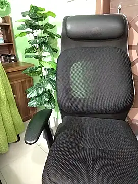 Idhika-Paul live sex cam