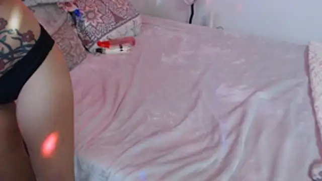 mysterymel's cam snapshot