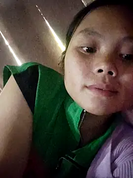 omiu-baby's cam snapshot