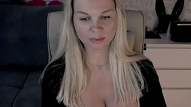 EvaRelusionJ's cam snapshot