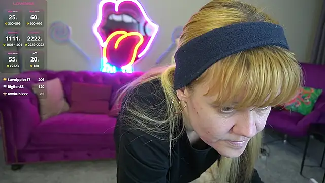 BellaLaPetit's cam snapshot