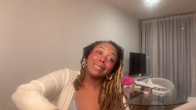 ChocolateCakeQueen's cam snapshot