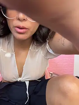 MartinaSooler's cam snapshot