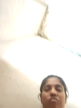 Gautami-telugu's cam snapshot