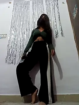 VamikaAngel live sex cam