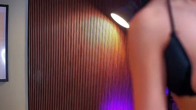 RavennaDArcy live sex cam