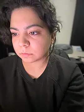 kimmiakiss22 live sex cam