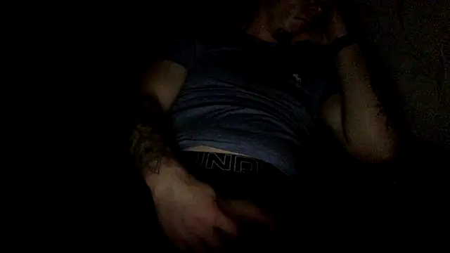 KristiDan's cam snapshot