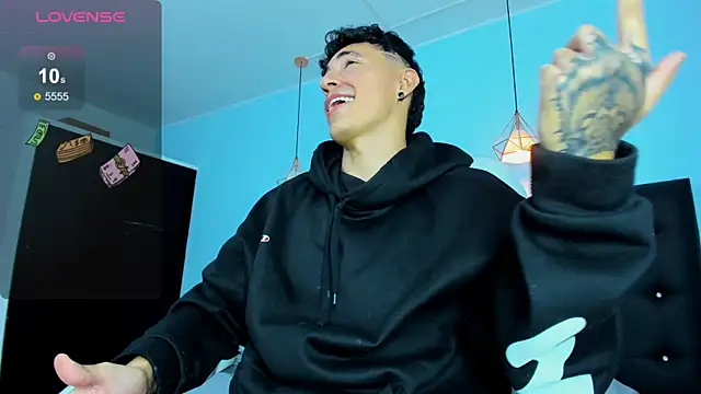 Lobo_17_ live sex cam