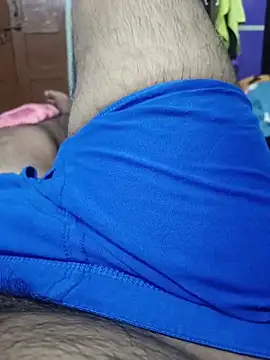 Sri2450 live sex cam