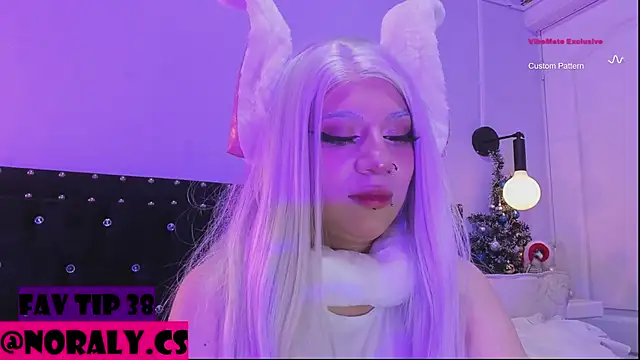 hey_noraly live sex cam