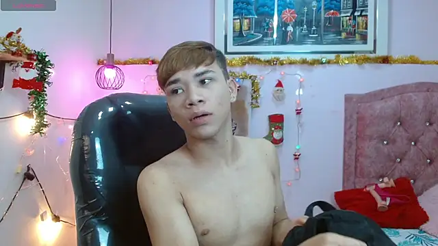 nathanclay's cam snapshot