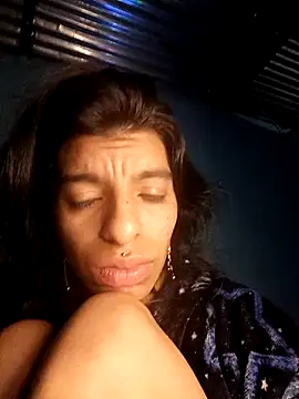 Ariell_Kieran's cam snapshot