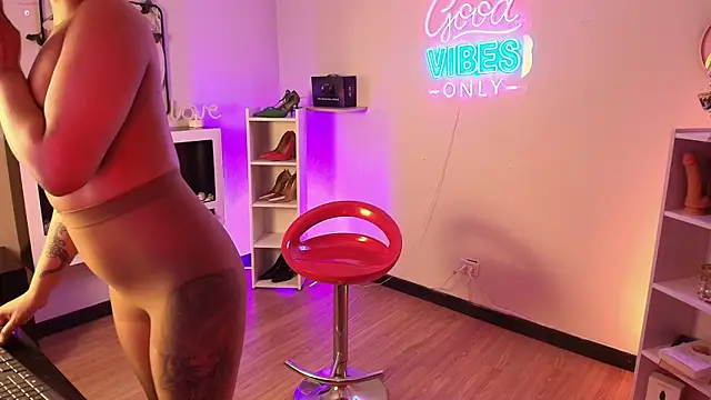 Miss_koko_ live sex cam