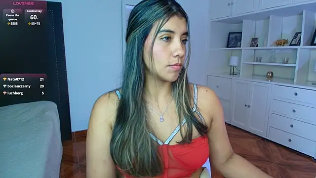 nina_moen's cam snapshot