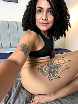 Samara_Hadi_'s cam snapshot