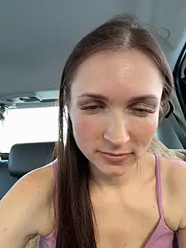 ZaraHill's cam snapshot