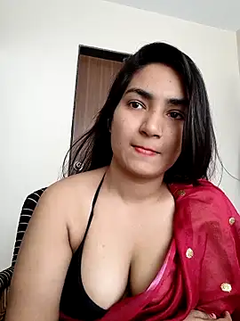 Its_Gayatri's cam snapshot