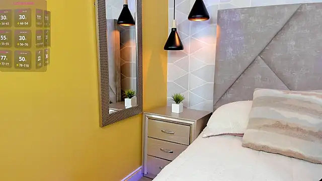 Jade_Whisper's cam snapshot