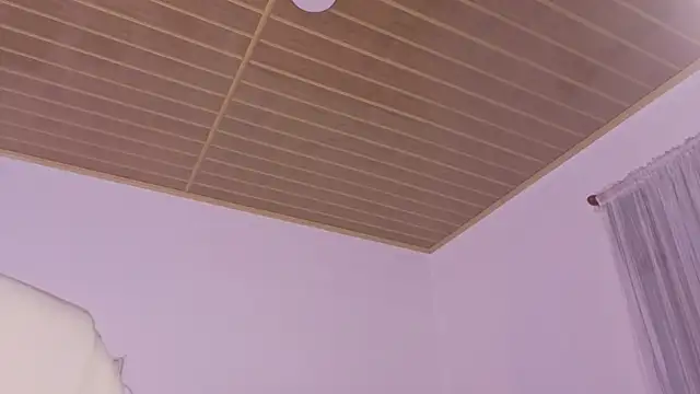 Amaia_Daniells's cam snapshot