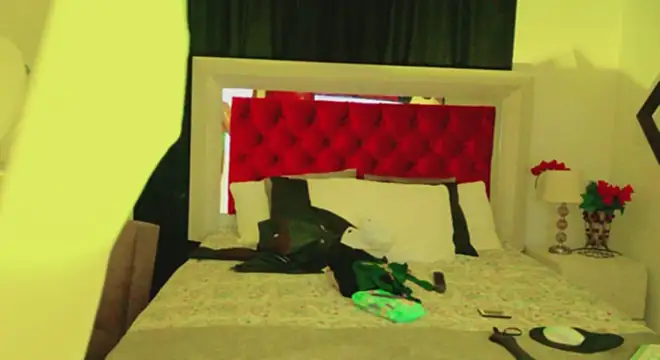 Lizzymontanaa live sex cam