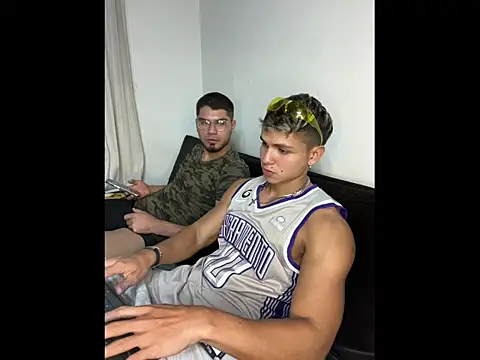 mirallesandbig's cam snapshot