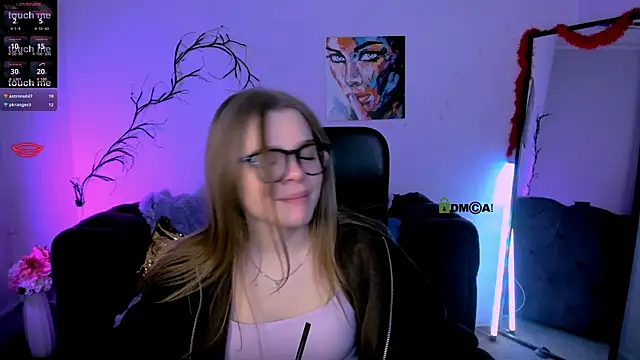 veronica_bubble's cam snapshot