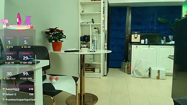 Layla-'s cam snapshot