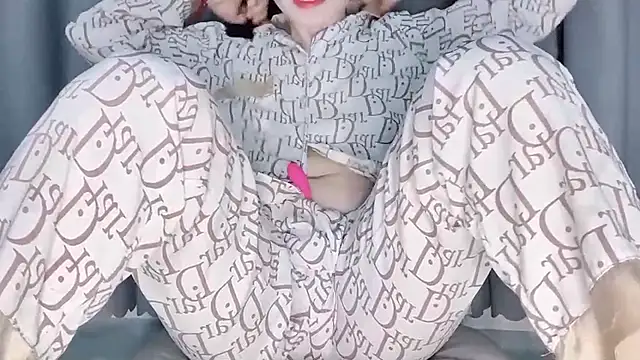 __Joy69__'s cam snapshot