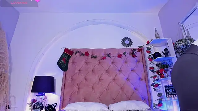 LadyAvalon's cam snapshot