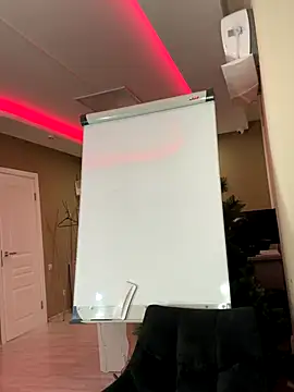 yourselenaa's cam snapshot