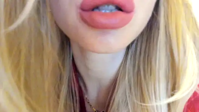 Politeeliza's cam snapshot