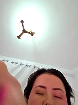 NeredaXxx's cam snapshot