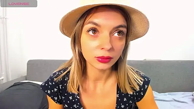 _ellen_meow_'s cam snapshot