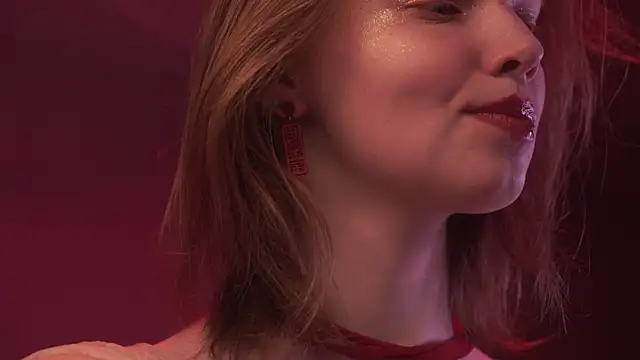 ginger_hugs's cam snapshot