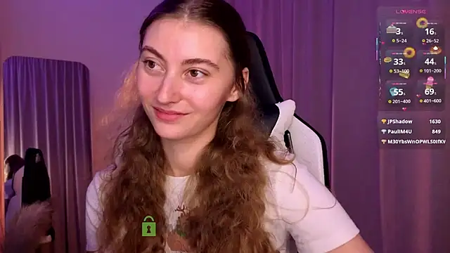 lady_curls's cam snapshot