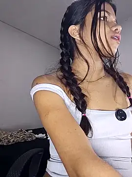 sophia_ramirez12's cam snapshot