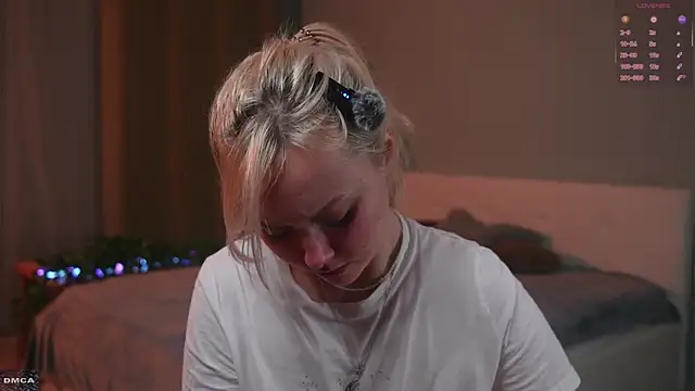 AccaCroyle's cam snapshot