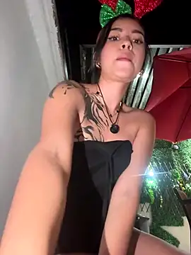 Dakota_Browns's cam snapshot