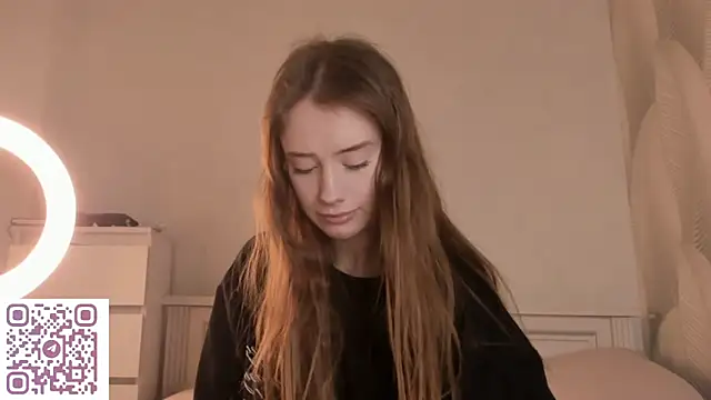 AmyForYouu's cam snapshot