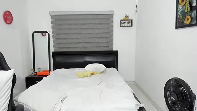 corzoethan live sex cam