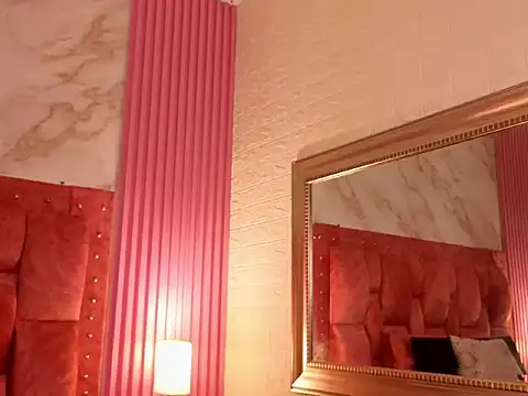 Roxana_Scottt's cam snapshot