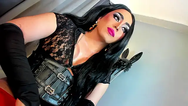 DominaAurumXXX's cam snapshot