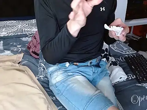 luna_grans_777's cam snapshot