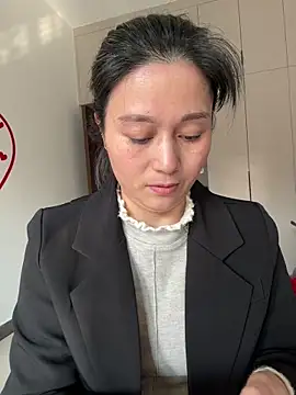 buusoom's cam snapshot