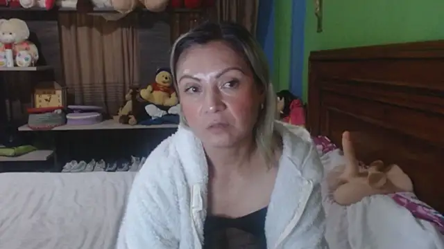 _Charlize_theron_'s cam snapshot