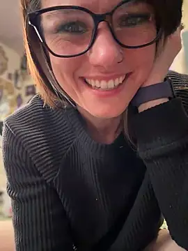 LadyLena1's cam snapshot