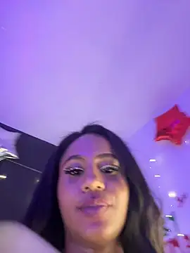 AlisonHoot69 live sex cam